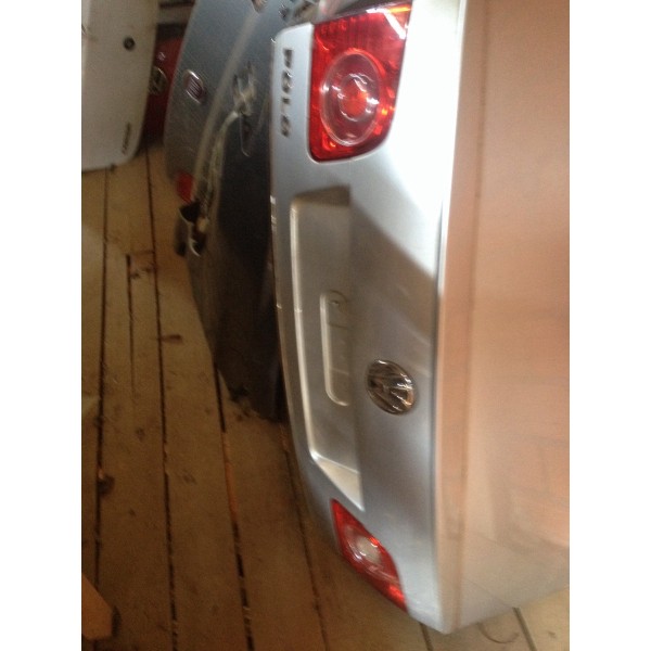 Tampa Traseira Polo 2010