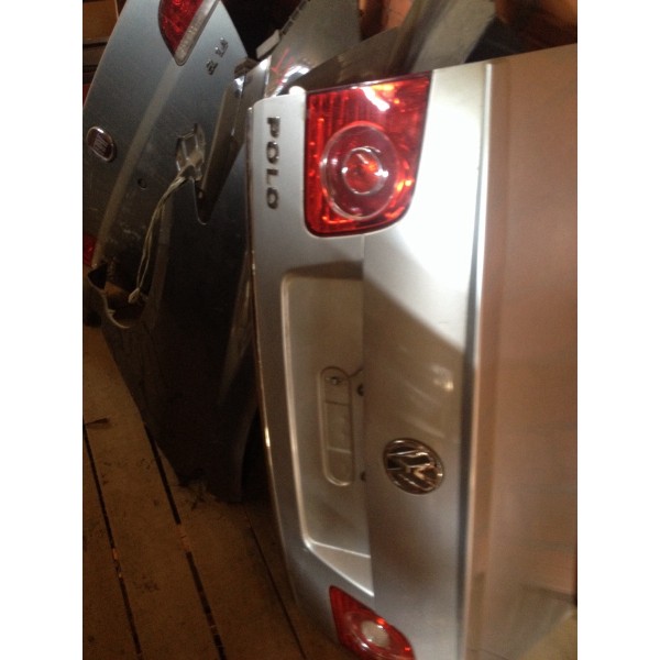 Tampa Traseira Polo 2010