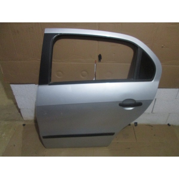 Porta Traseira Esquerda G5,g6 E Voyage 09/10....
