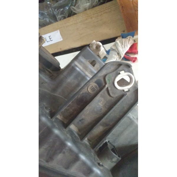 Farol Dianteiro Esquerdo Gran Siena Fume 12/13/14