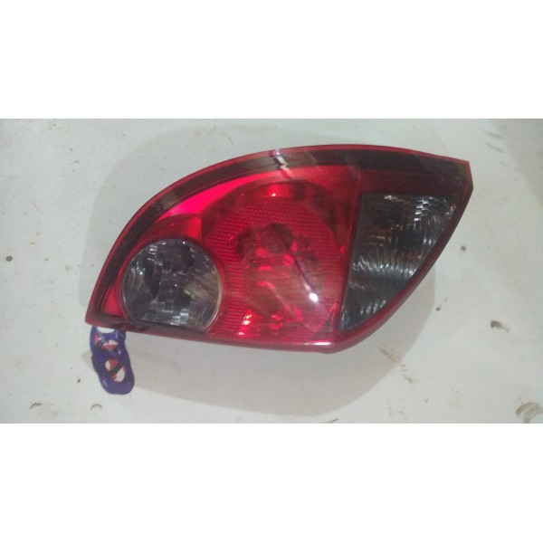 Lanterna Traseira Esquerda Celta 11/12/13
