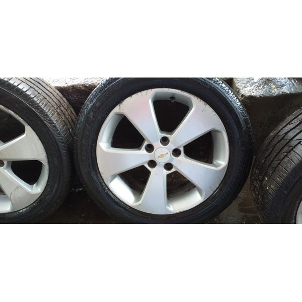 Jogo De Rodas Cruze 12/13 Aro 17 Com Os Pneus 