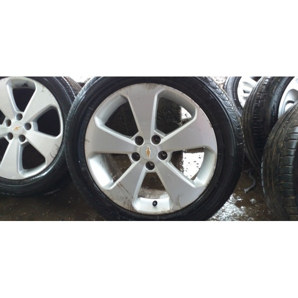 Jogo De Rodas Cruze 12/13 Aro 17 Com Os Pneus 