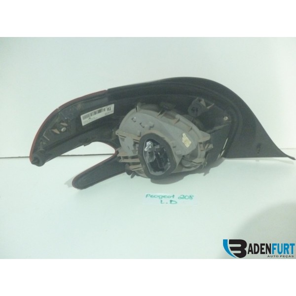 Lanterna L.d Peogeot 208 2018